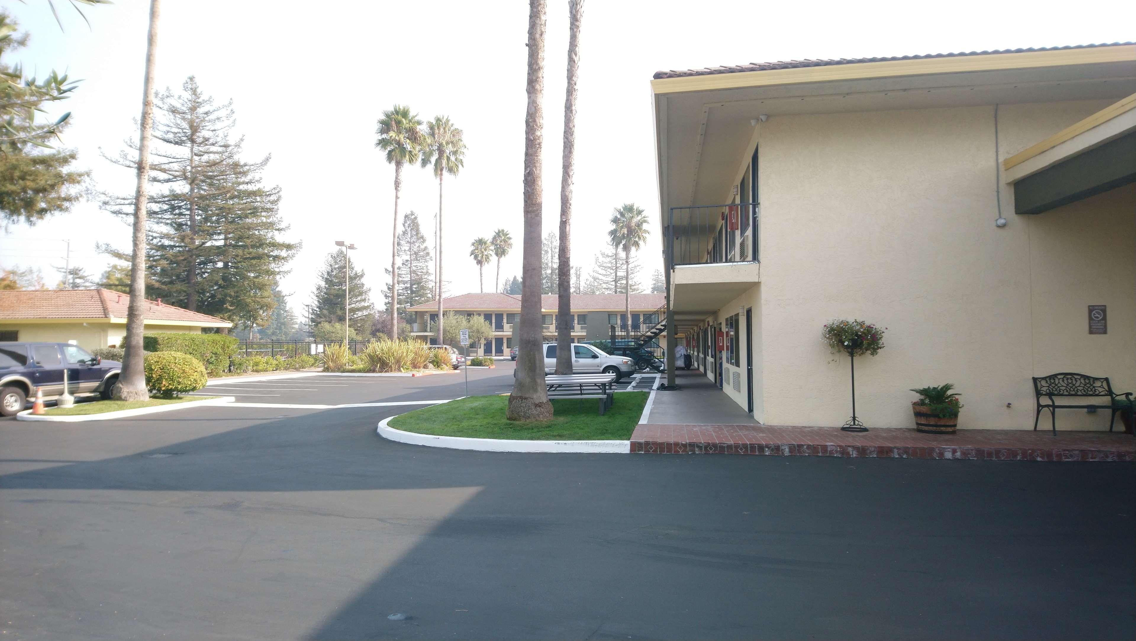 Best Western Sonoma Winegrower'S Inn Rohnert Park Exterior photo